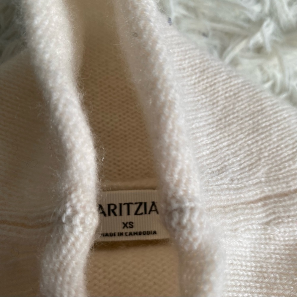 Aritzia Cashmere Mockneck Sweater in Whisper White - Picture 6 of 7